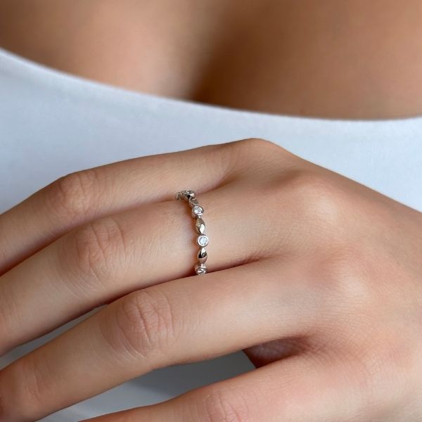 slim diamond ring