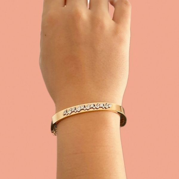 rose gold diamond bangle